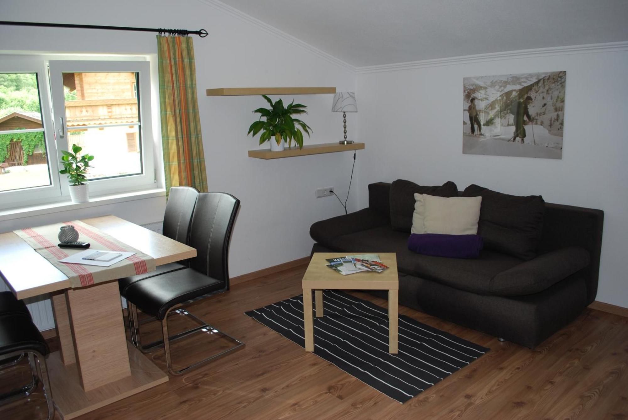 Appartement Haus Pichler Leogang Ruang foto