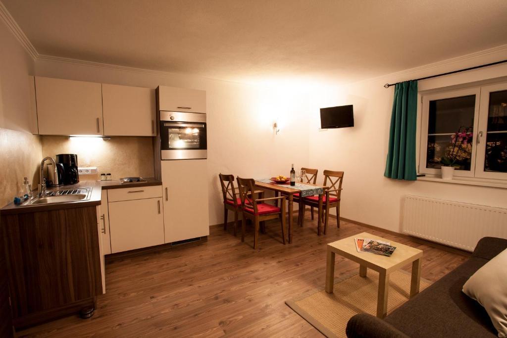 Appartement Haus Pichler Leogang Bagian luar foto